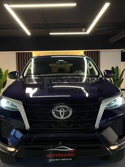 فورتشنر 2023 اتوماتيك 2.7L - حالتها ممتازة للبيع