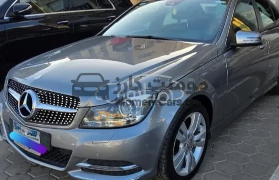 مرسيدس C 200 أفانتجارد بلس 2023
