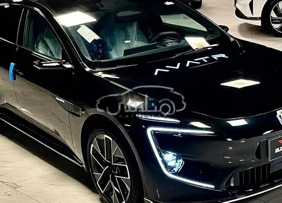 افاتار 12 موديل 2025 للبيع 5000 كم