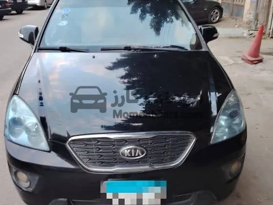 كيا كارينز 2011 اتوماتيك أول يد للبيع