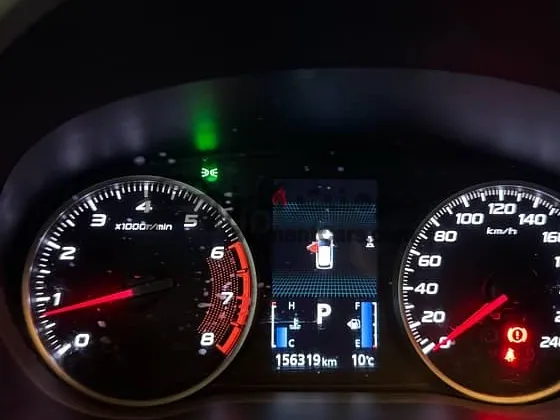 ميتسوبيشي اكلبس 2018 فئة تالتة بصمة للبيع