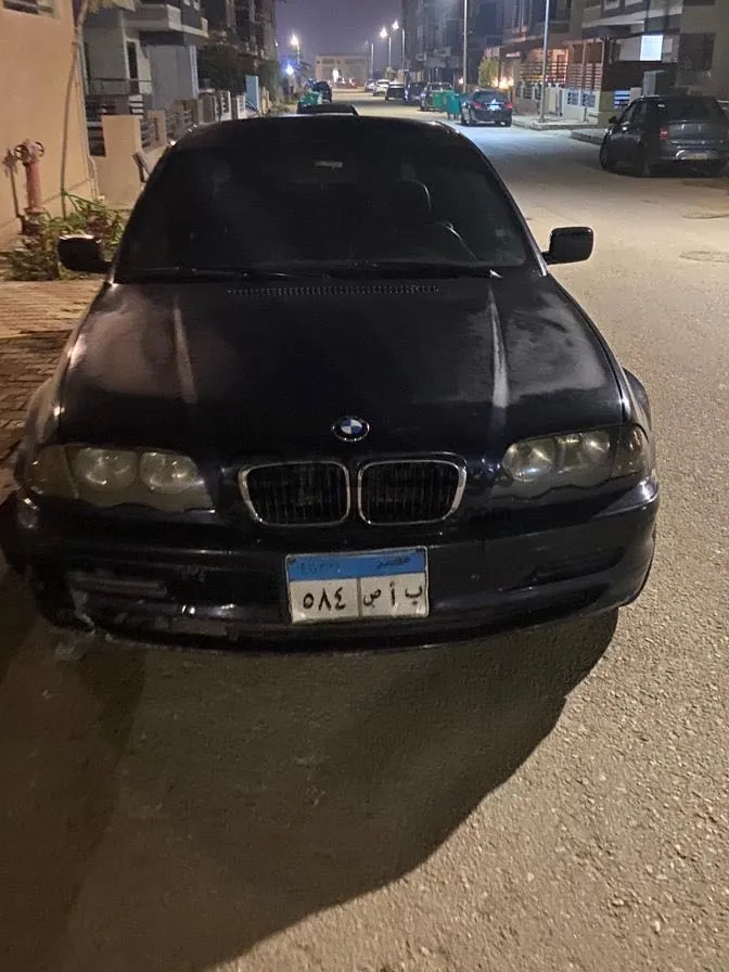 بي ام دبليو 318i موديل 2000 اتوماتيك فرش جلد