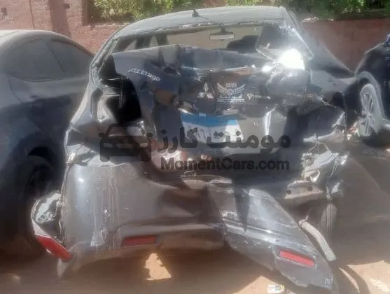 ميتسوبيشي اتراج 2014 اتوماتيك جلد للبيع