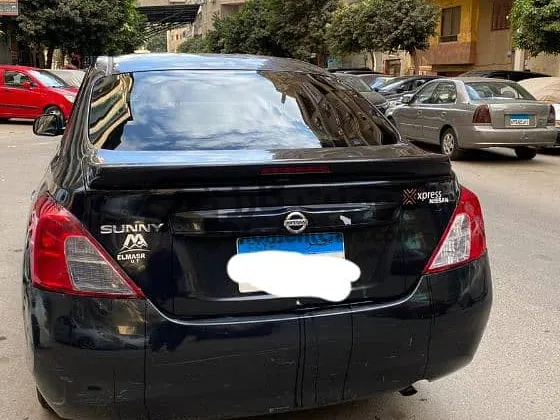 نيسان صني 2015 اتوماتيك 160 ألف كم للبيع