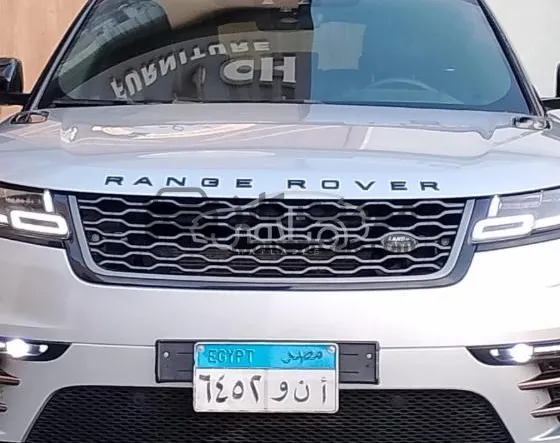 لاند روفر فيلار 2025 كاملة عداد قليل جداً