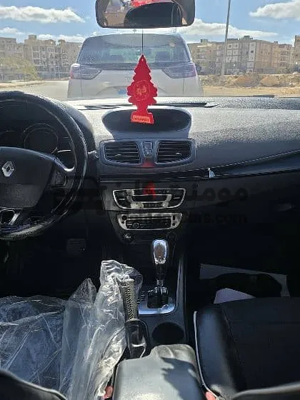 رينو فلوينس 2014 اتوماتيك فئة قبل الأخيرة للبيع
