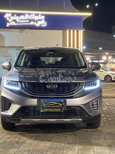 جيلي اوكافانجو 2022 هايبرد اتوماتيك للبيع