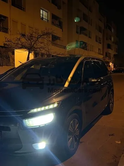 ستروين C4 جراند بيكاسو 2017 كاملة 7 راكب