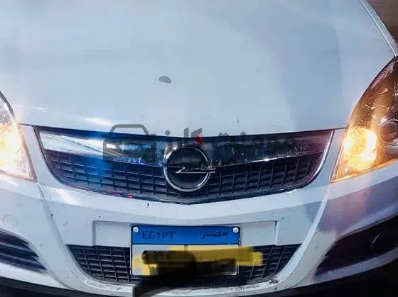 أوبل فيكترا 2007 مانيوال عداد 21 ألف كم فقط