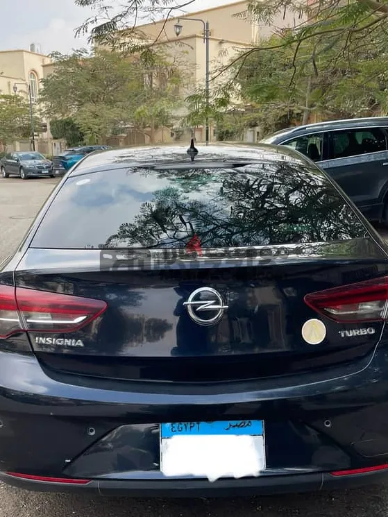 أوبل إنسجنيا 2018 فبريكة بره وجوه مالك أول