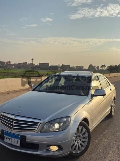 مرسيدس C200 2008 أعلى فئة فتحة سقف وشاشة أندرويد