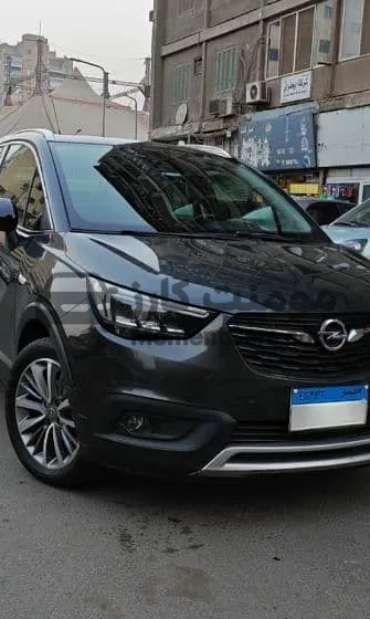 أوبل كروس لاند 2018 أعلى فئة 120 ألف كم للبيع