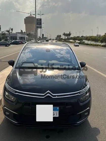 جراند C4 سبايس 2020 اتوماتيك - 7 راكب - 100 ألف كم