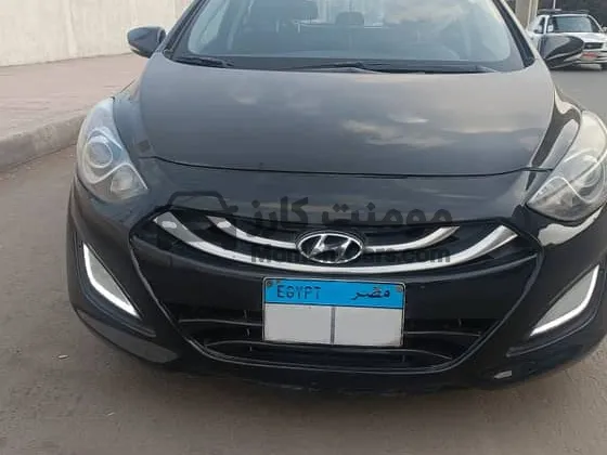 هيونداي i30 فئة أولى 2015 عداد 160 ألف كم للبيع