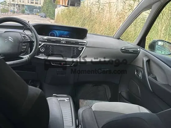 ستروين جراند بيكاسو 2015 اتوماتيك ٧ راكب أعلى فئة للبيع