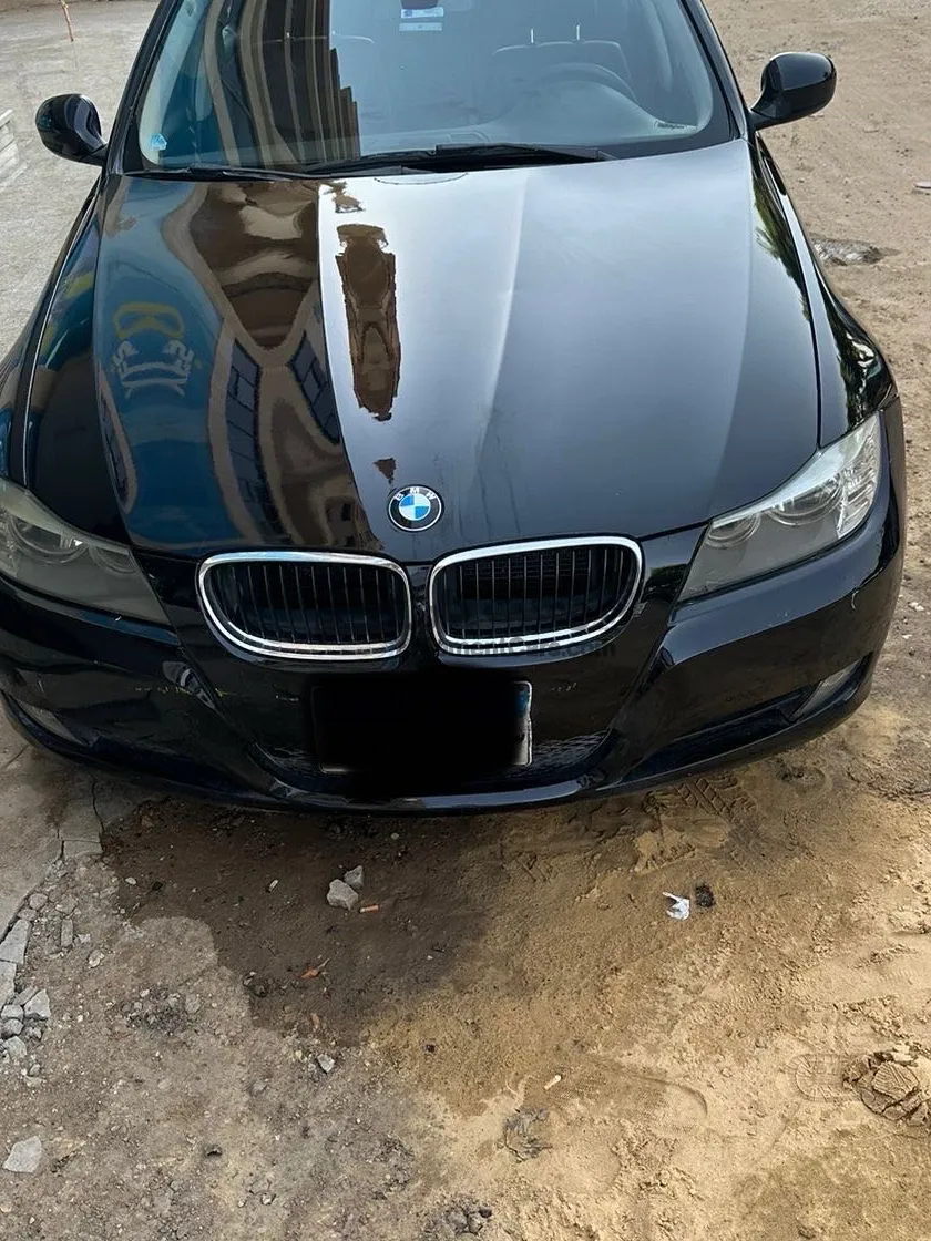 بي ام دبليو 316i سيدان 2010 اتوماتيك