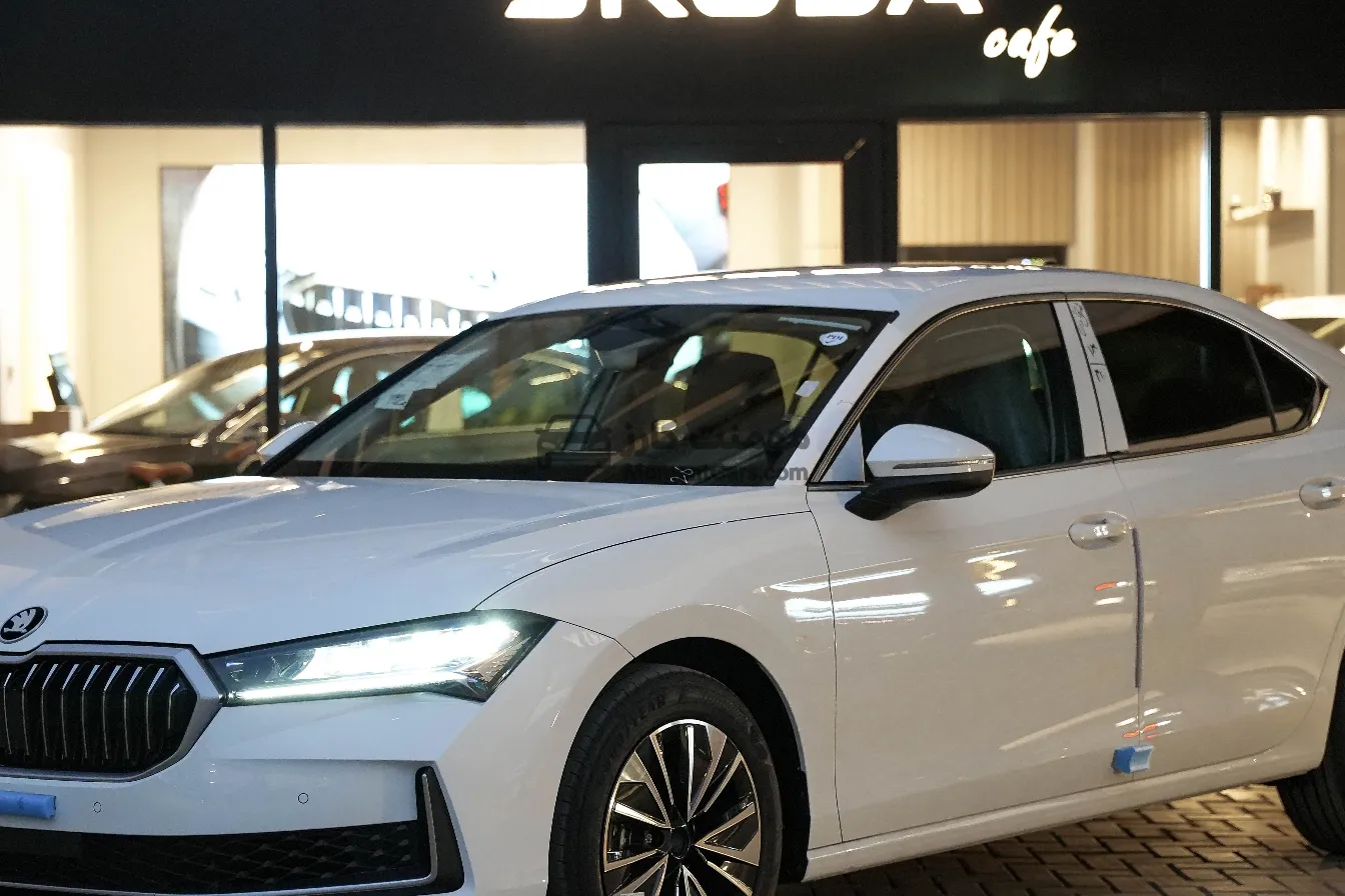 سكودا سوبيرب 2026 جديدة اتوماتيك ضمان وكيل استلام فوري