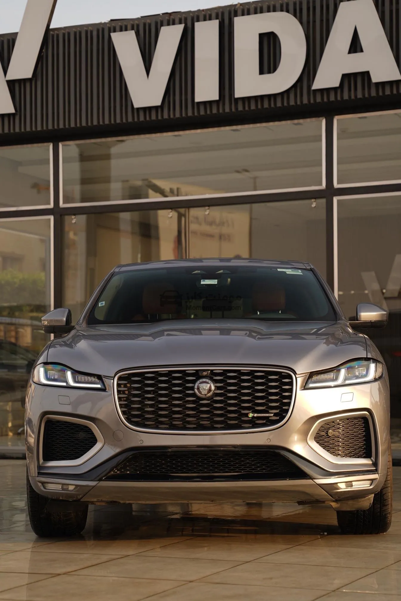جاكوار F-PACE 2021 فئة P250 أعلى تجهيزات