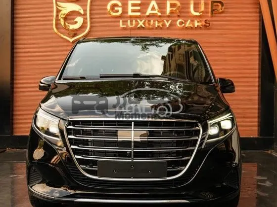 لكزس LX 570 موديل 2017 للبيع حالة ممتازة