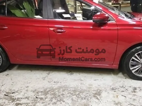 ام جي 5 2022 اوتوماتيك 40 الف كم سيدان للبيع