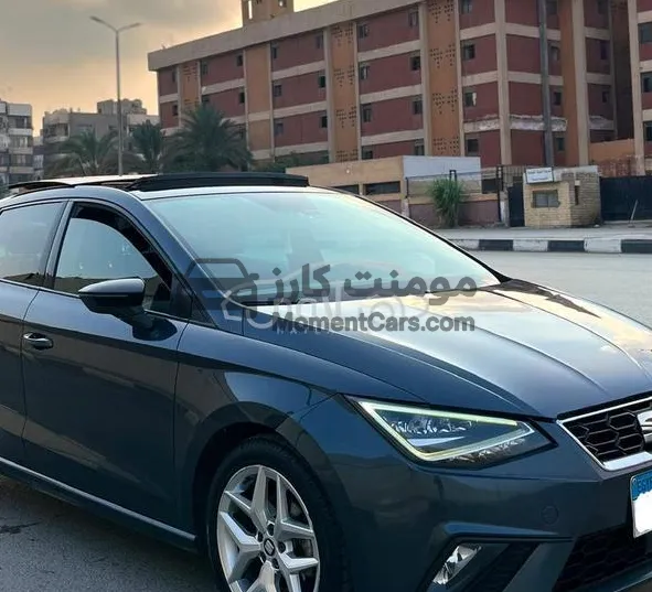 سيات ابيزا 2000 مانيوال 1400cc فرش جلد وتكييف للبيع