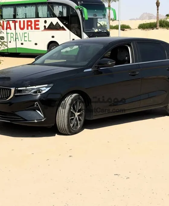 جيلي إمجراند 2025 أعلى فئة 8000 كم للبيع