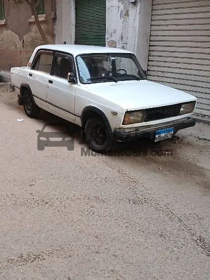 لادا 2105 موديل 1994 للبيع اسكندرية