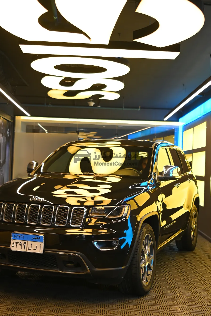جيب جراند شيروكي 2019 اتوماتيك 8 سلندر 5700 سي سي
