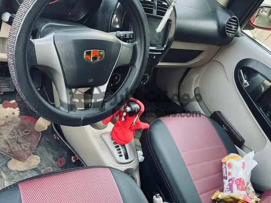 جيلي باندينو 2014 أوتوماتيك للبيع الهرم