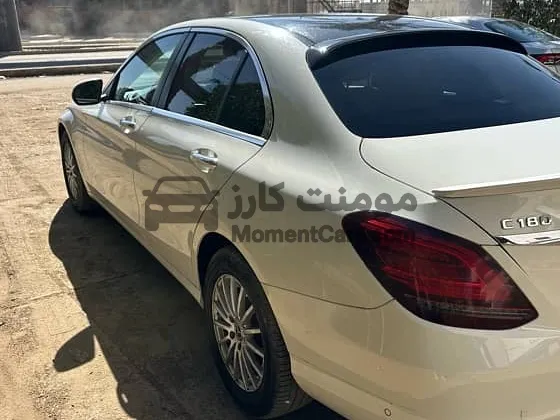 مرسيدس C180 موديل 2020 كلاسيك - 95 ألف كم