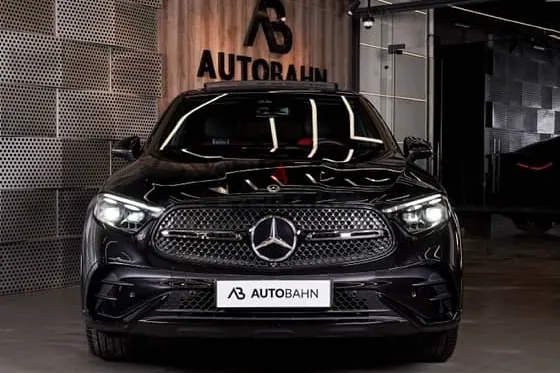 مرسيدس GLC 300 2025 جديدة كاملة للبيع