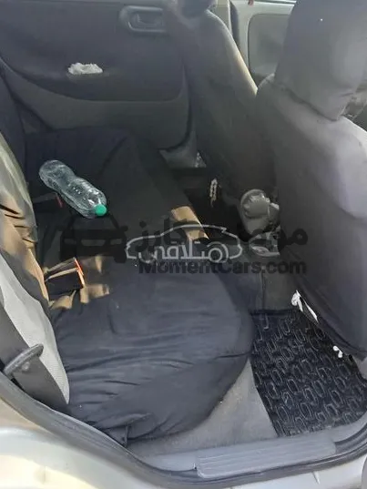 رينو كليو 2004 مانيوال - حالتها ممتازة للبيع