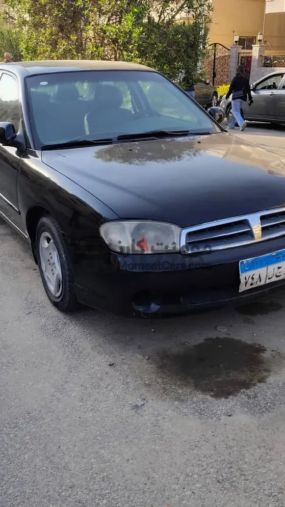 كيا سبكترا 2004 اتوماتيك فرش جلد للبيع