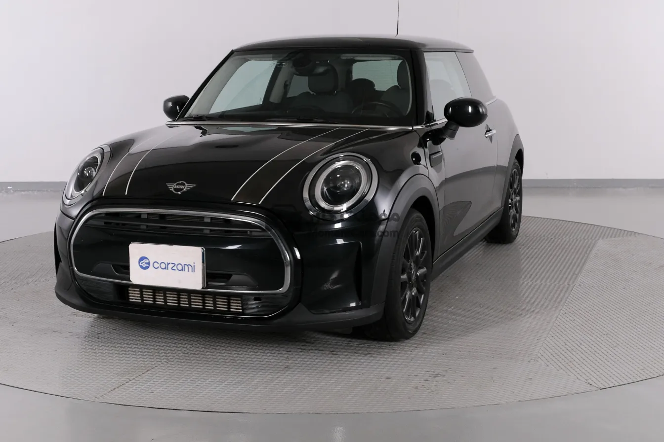 ميني كوبر 2023 اتوماتيك 45 ألف كم - بلاك اديشن