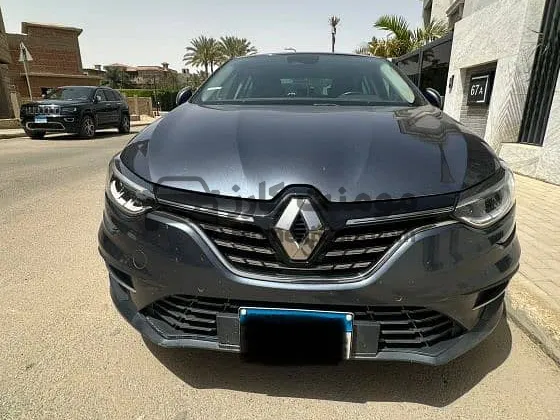 رينو ميجان 2023 أعلى فئة (Signature) أتوماتيك للبيع