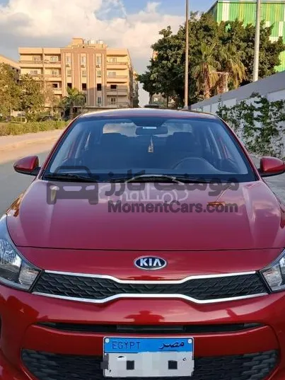 كيا ريو 2013 اتوماتيك بصمة وفتحة سقف