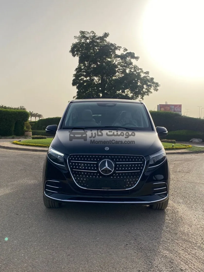 مرسيدس V-Class V300 AMG موديل 2026 للبيع