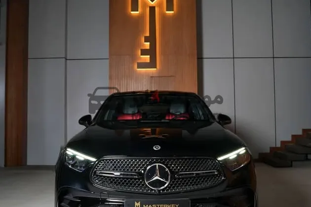 مرسيدس بنز GLC 300 AMG كوبيه 2025 للبيع