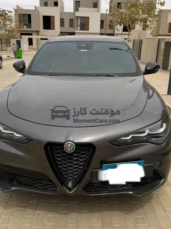 ألفا روميو ستلفيو 2024 للبيع