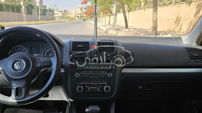 فولكس فاغن جيتا 2011 الفئة الثانية للبيع