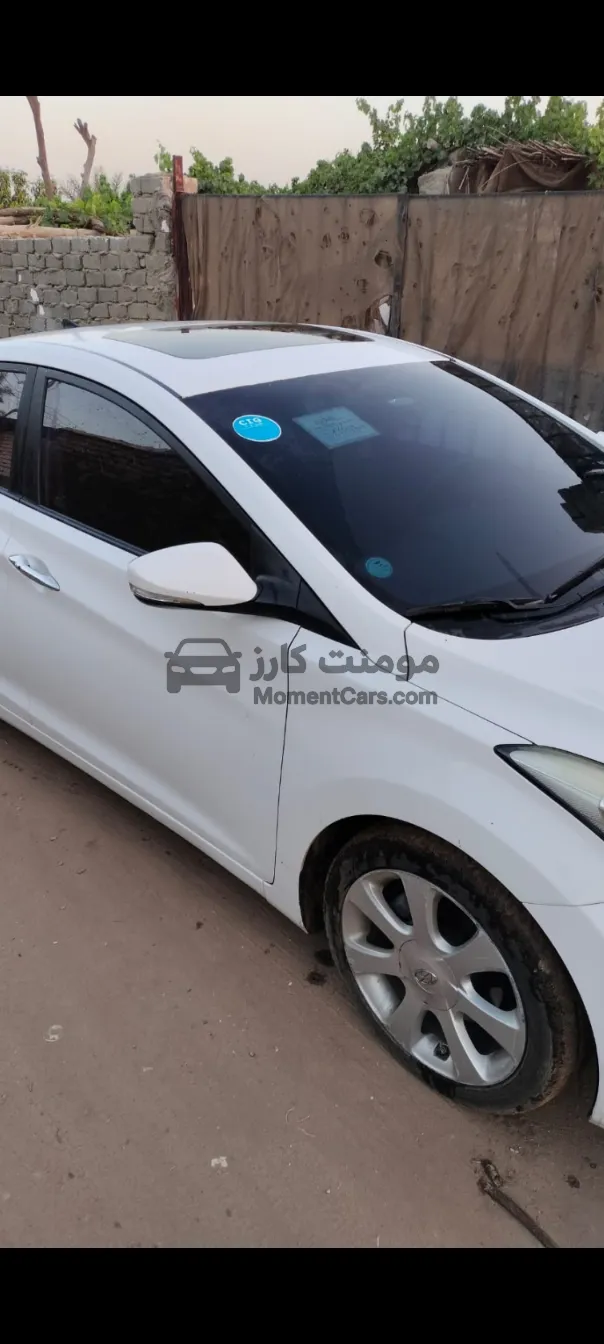هيونداي افانتي 2012 أوتوماتيك للبيع