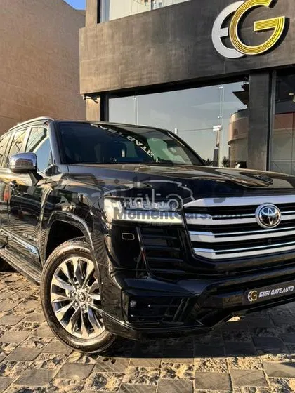 تويوتا لاند كروزر GXR 2024 للبيع