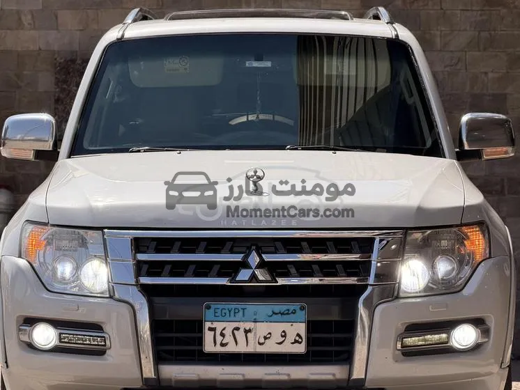 ميتسوبيشي باجيرو 2017 للبيع