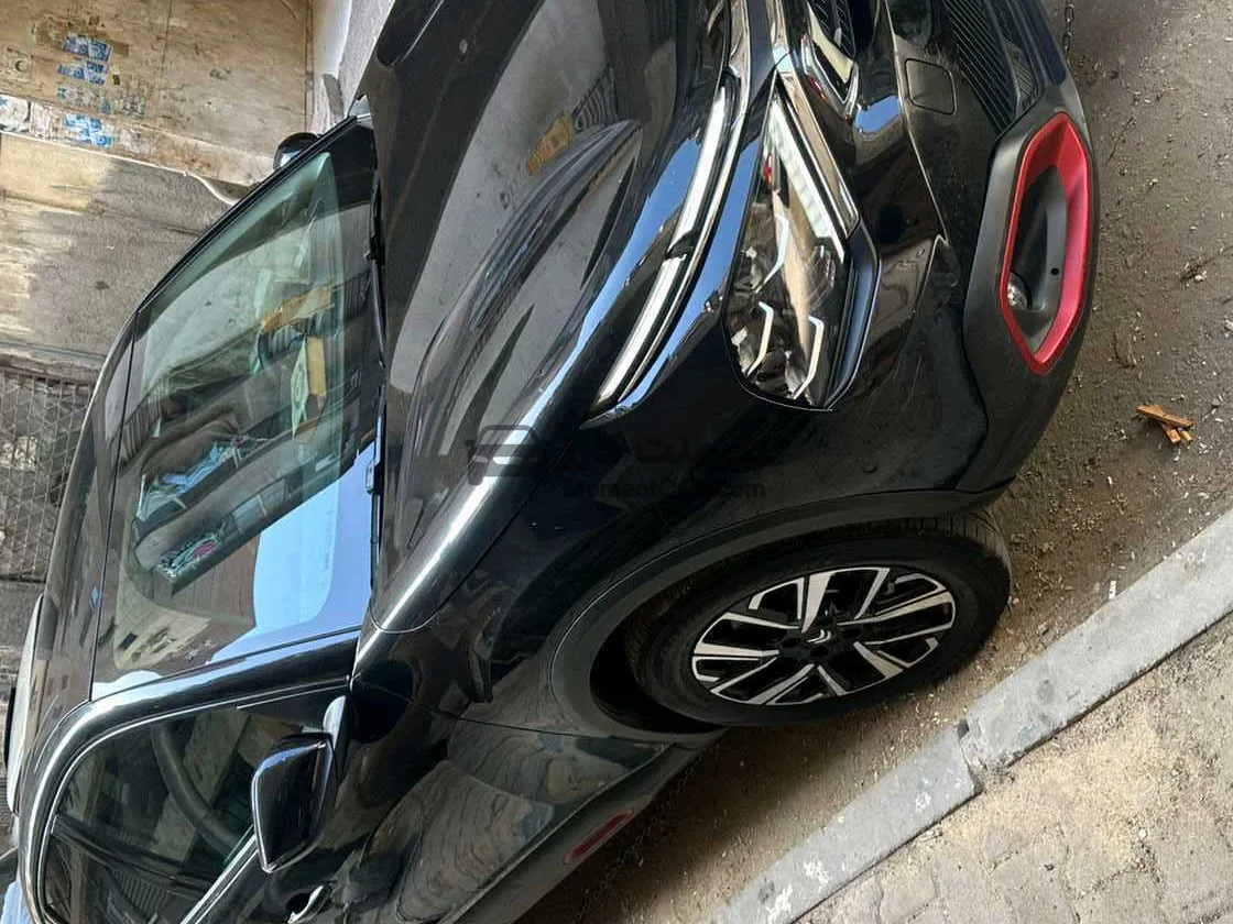 ستروين C4 2023 أعلى فئة - 24 ألف كم فقط