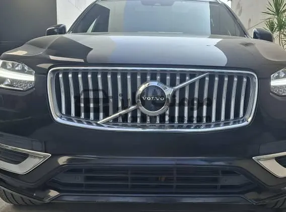 فولفو XC90 Inscription موديل 2021 للبيع
