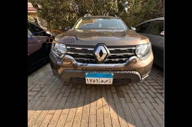 رينو داستر 2022 اتوماتيك فابريكة بالكامل 127 ألف كم
