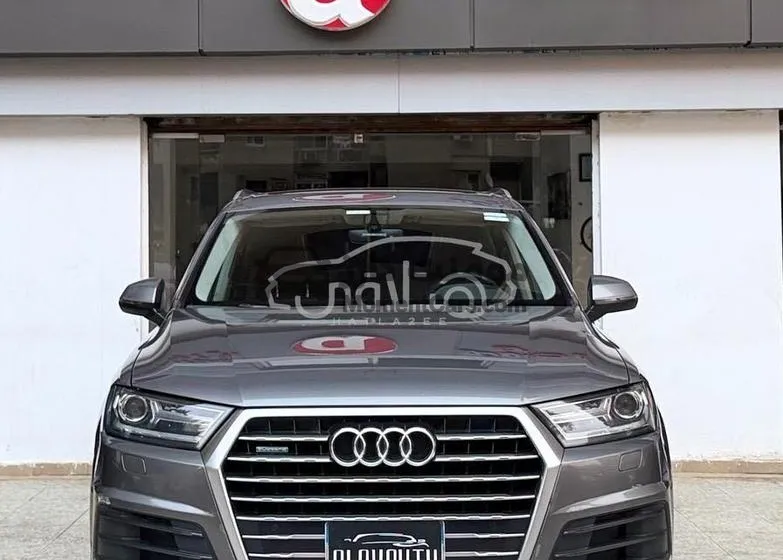 اودي Q7 S Line Plus موديل 2025 للبيع