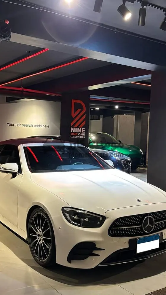مرسيدس بنز E300 موديل 2023 للبيع