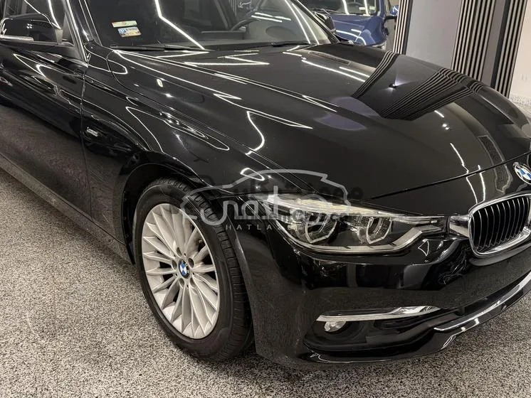 بي ام دبليو 320i F30 موديل 2017 للبيع