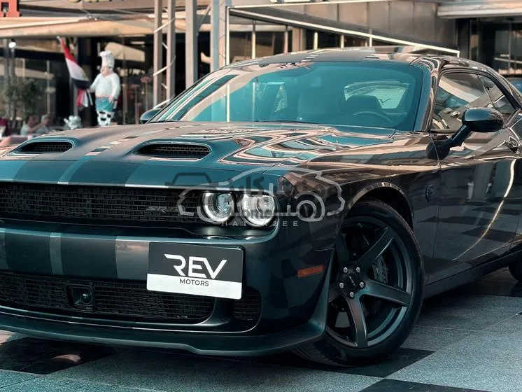 دودج تشالنجر SRT Hellcat 2022 للبيع